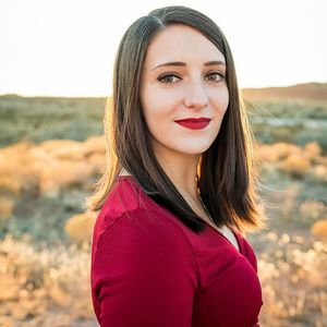 Meet your Posher, Emilie